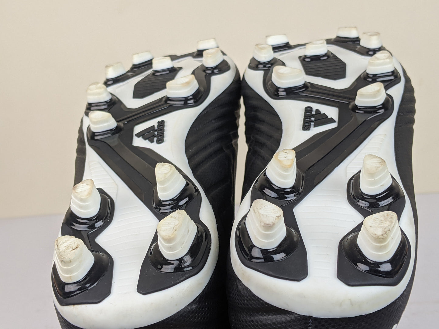 adidas Predator 18.4 FG 'Black/White