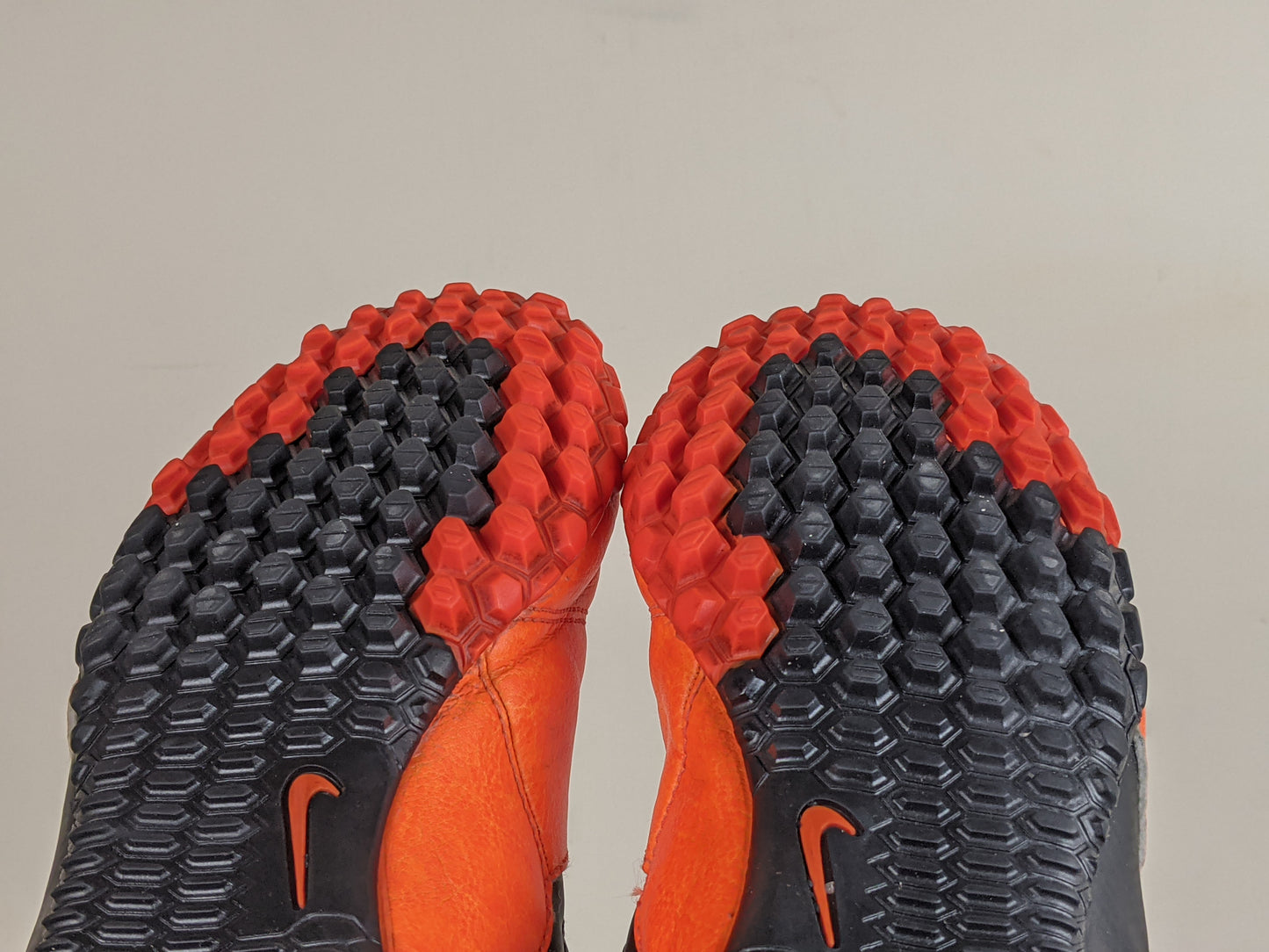 Nike Bomba 2 TF 'Black/Orange