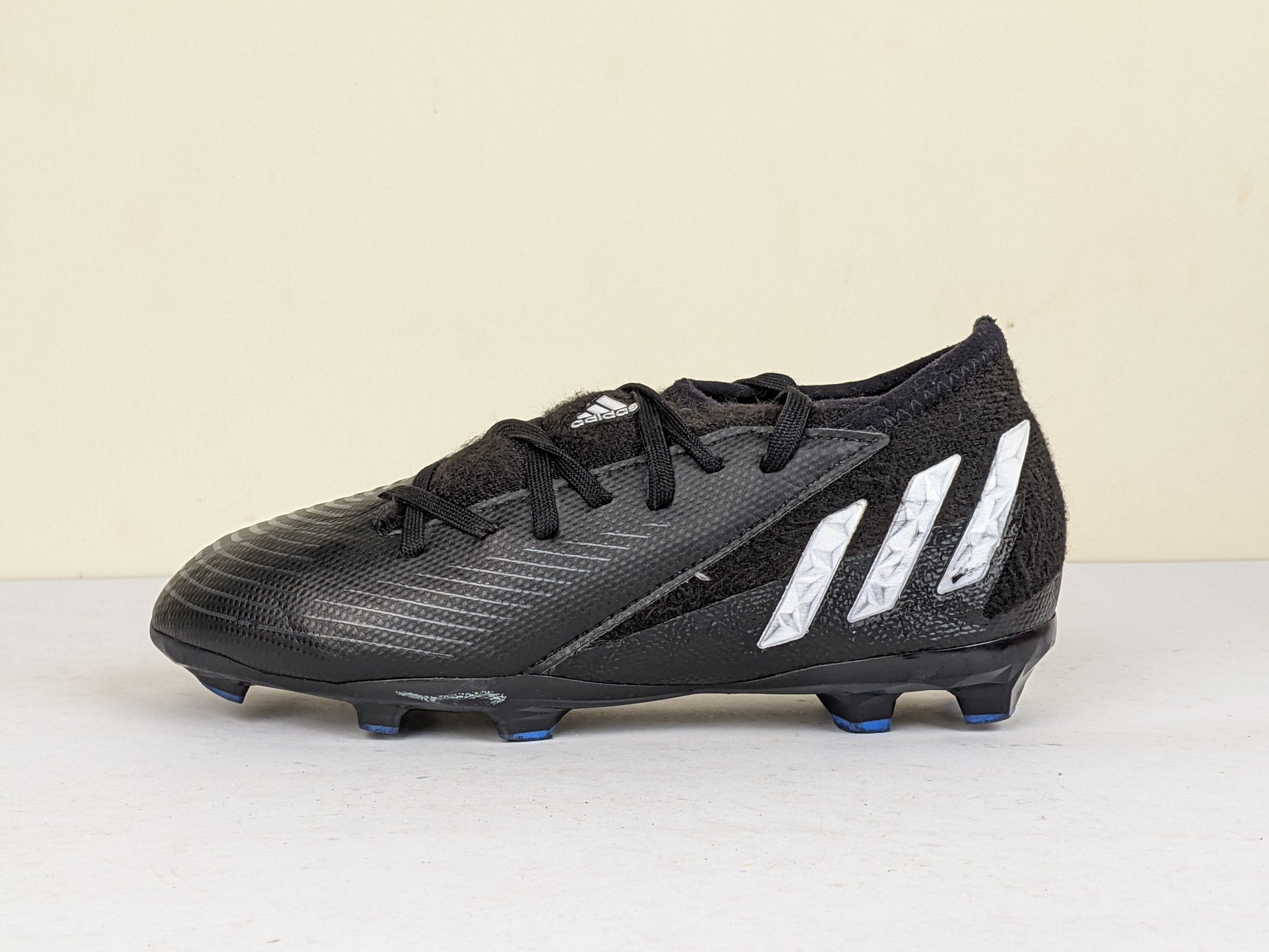 adidas Predator Edge .3 FG Shadowportal - Core Black/Footwear White/Vivid Red Kids