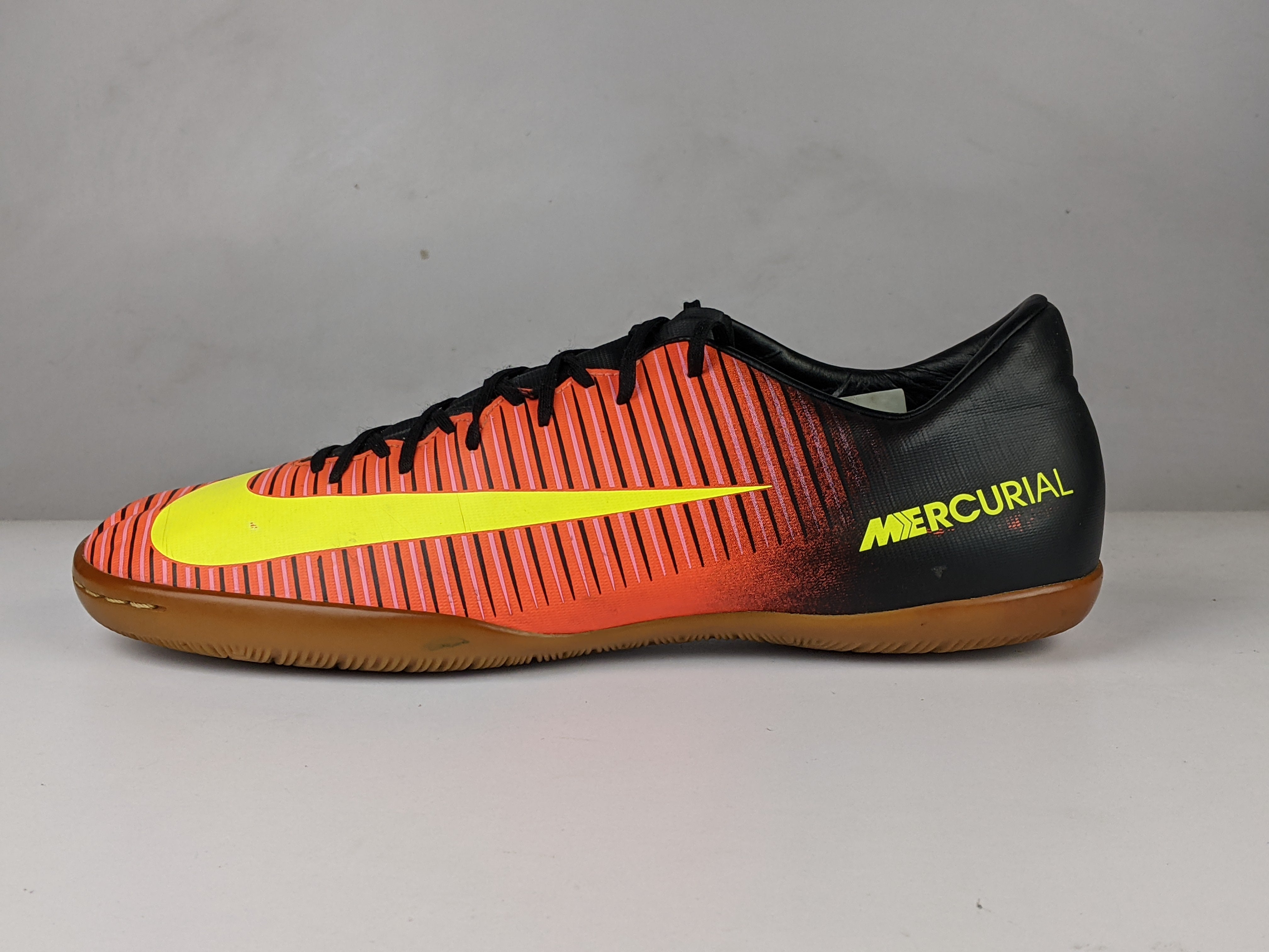 Nike Mercurial Victory VI IC Orange Black