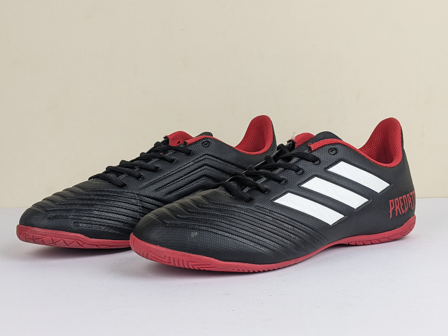 adidas Predator Tango 18.4 IN 'Black/Red