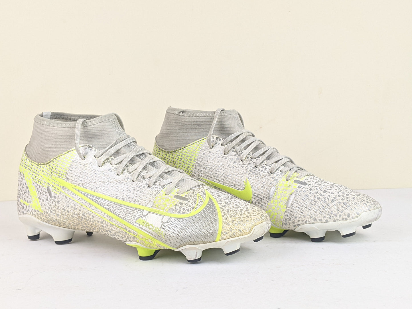 Nike Mercurial Superfly 8 Academy MG Silver Safari - White/Black/Metallic Silver/Volt