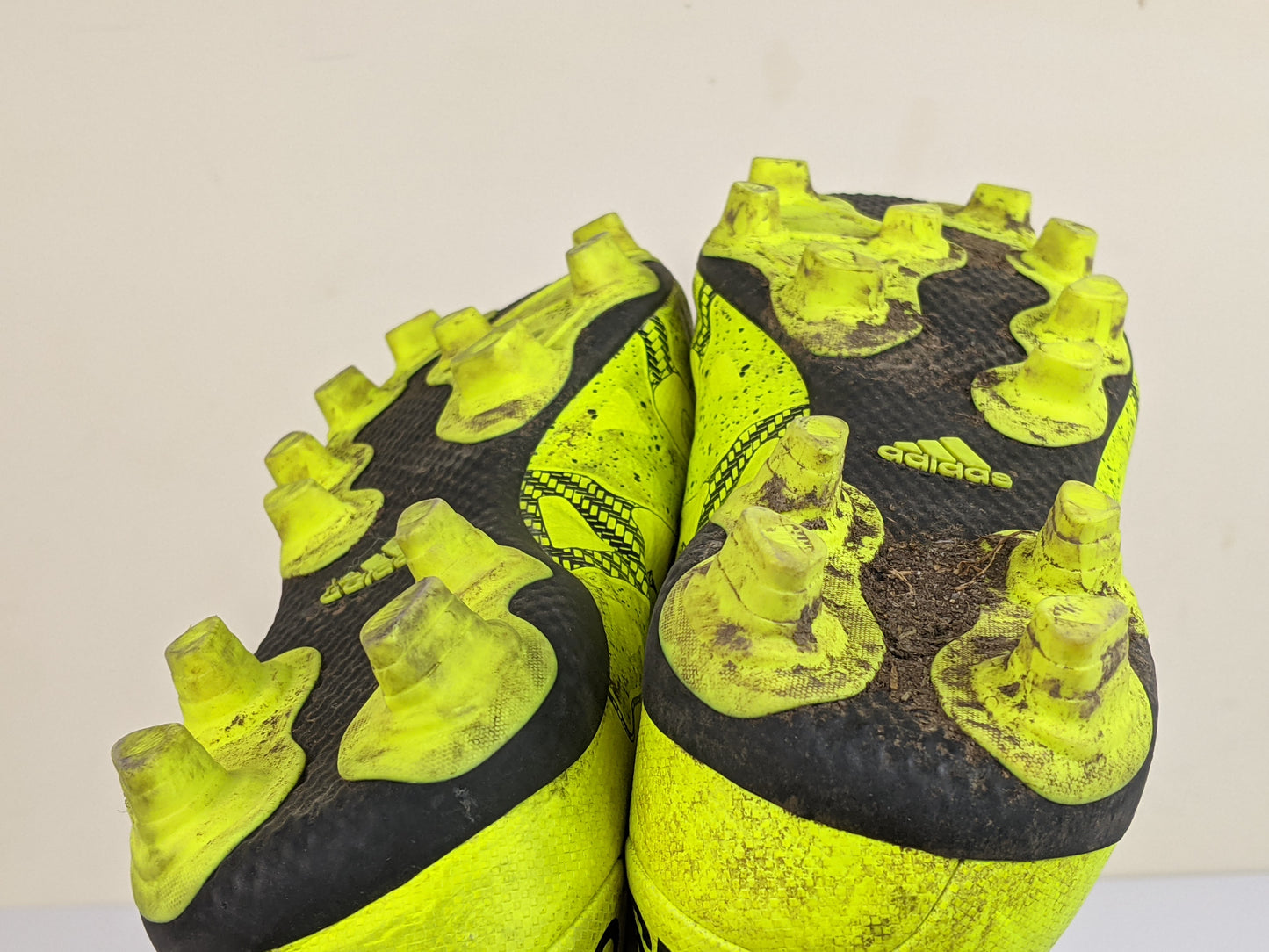 adidas X 15.4 FxG Solar Yellow/Core Black