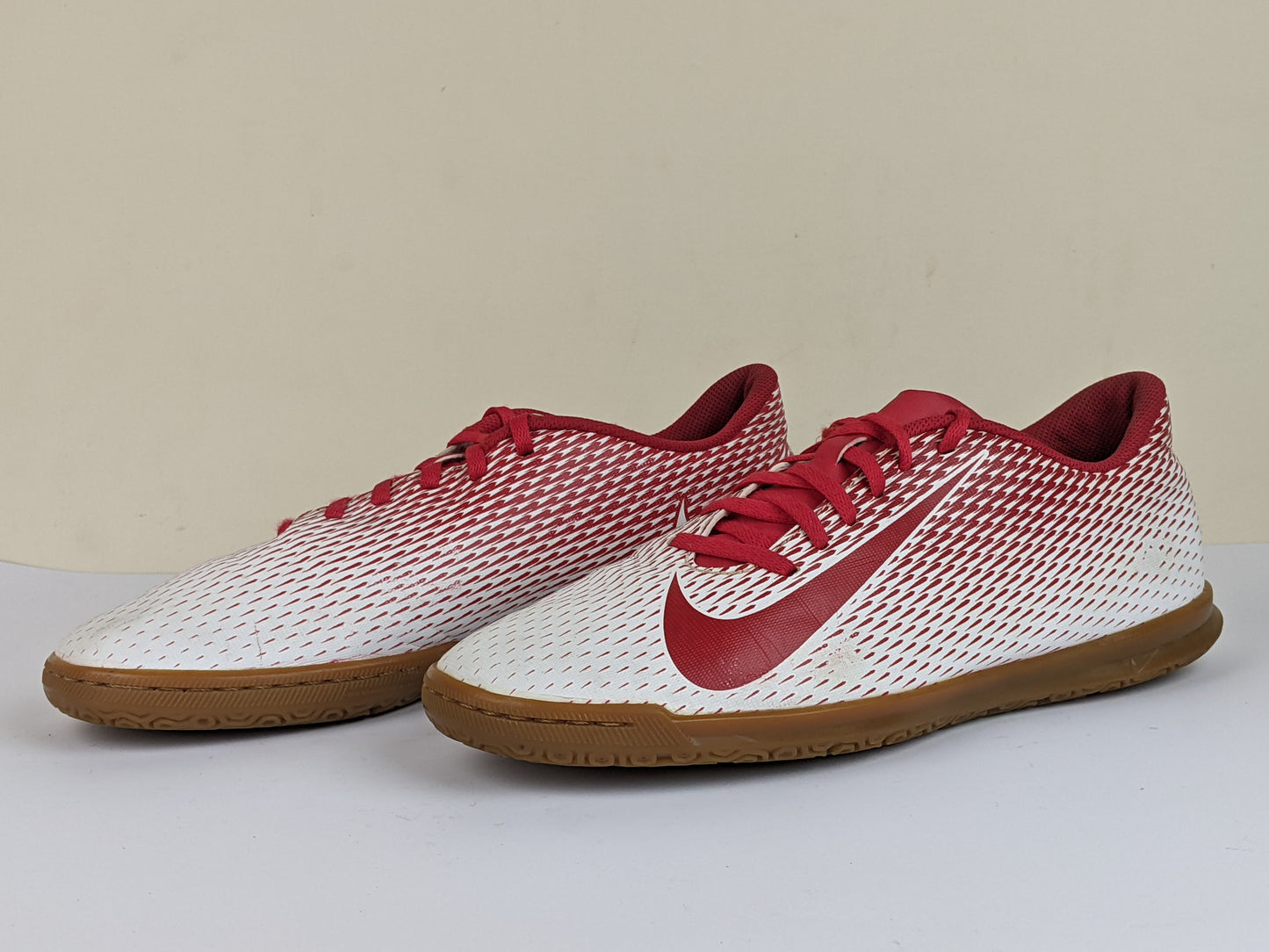 Nike Bravata IC 'White/Red