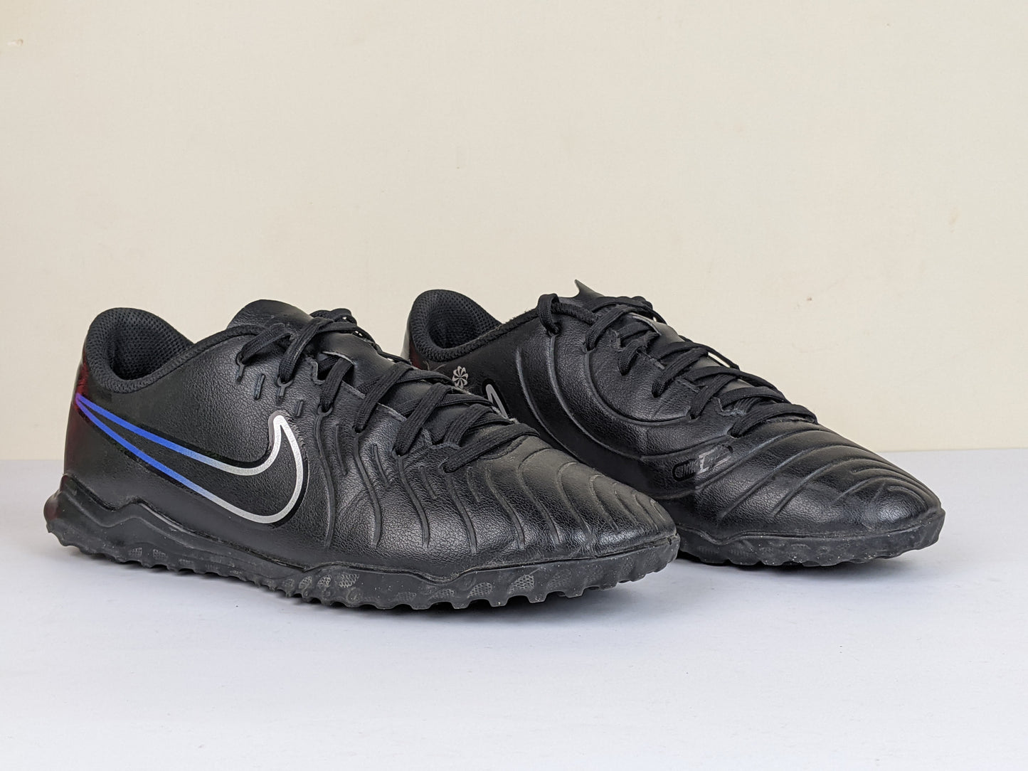 Nike Tiempo Legend 10 Club TF Shadow - Black/Chrome/Hyper Royal