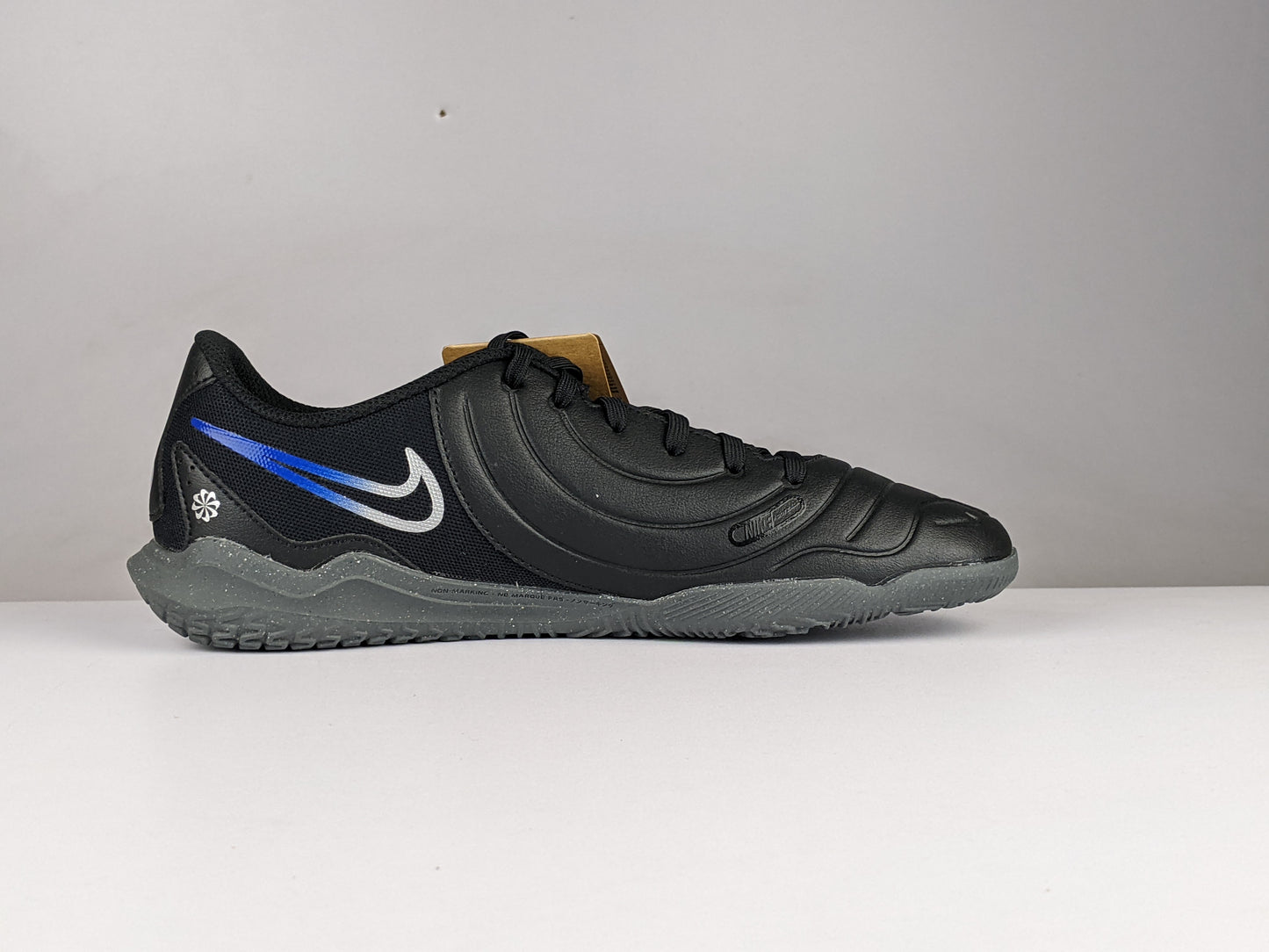 Nike Tiempo Legend 10 Club IC Shadow - Black/Chrome/Hyper Royal (Brand New)