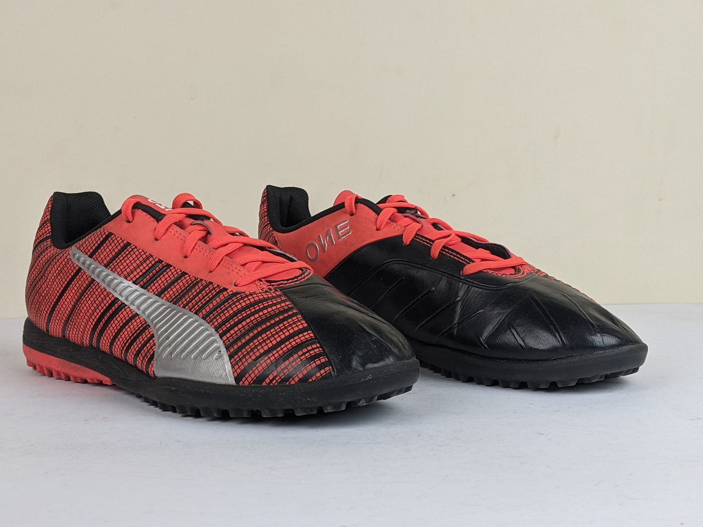 Puma One 5.4 TT 'Red/Black