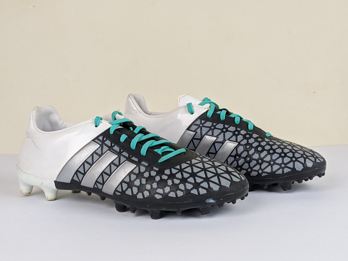 adidas Ace 15.3 FG/AG Core Black/Matte Silver/White