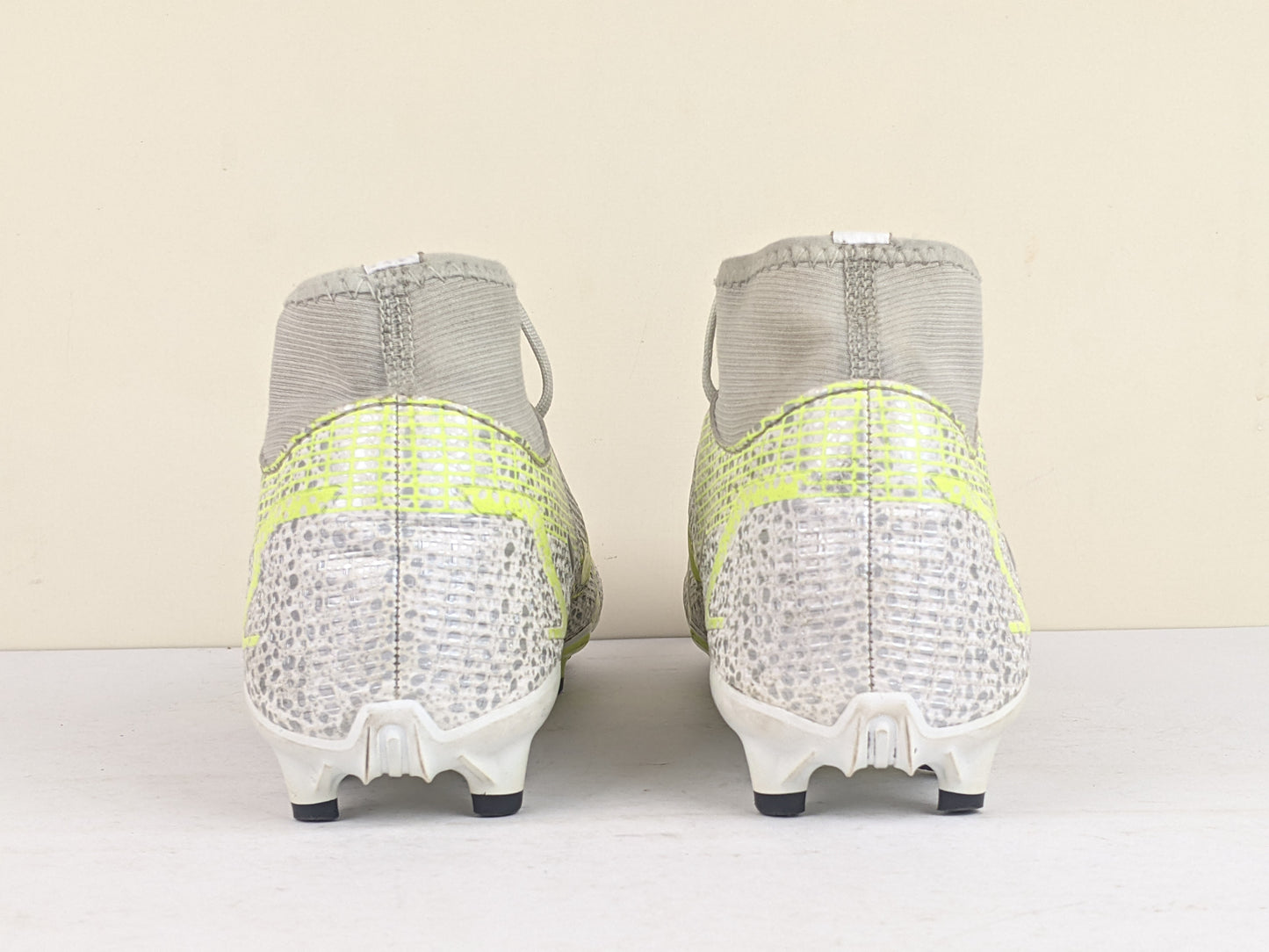 Nike Mercurial Superfly 8 Academy MG Silver Safari - White/Black/Metallic Silver/Volt