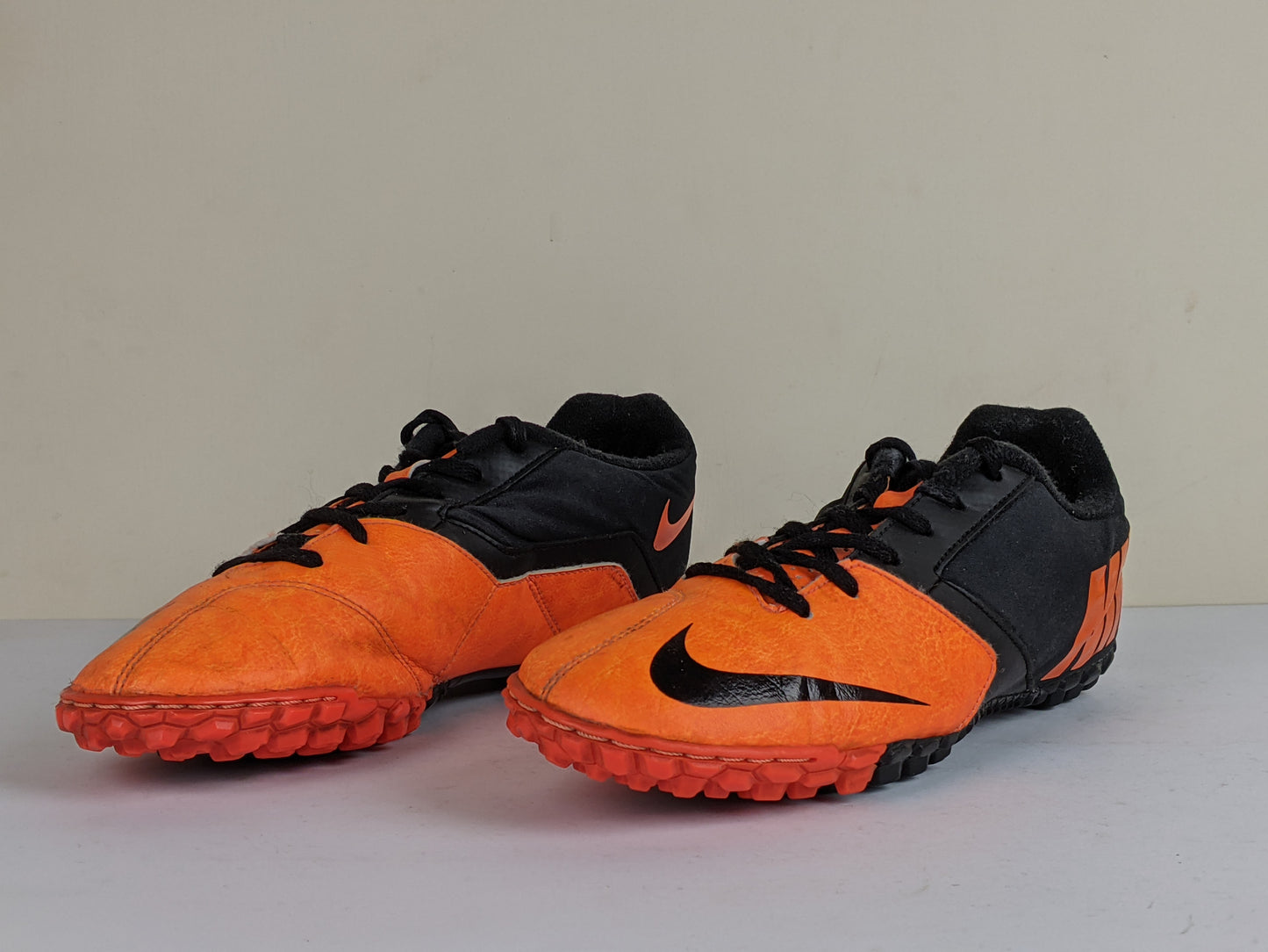 Nike Bomba 2 TF 'Black/Orange