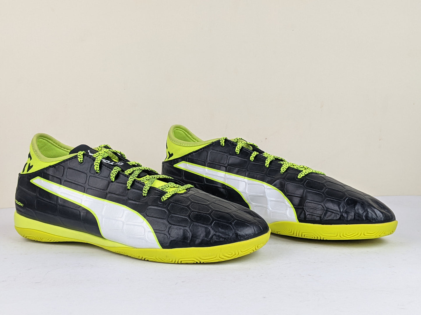 PUMA evoTOUCH 3 IT - Black/White/Safety Yellow