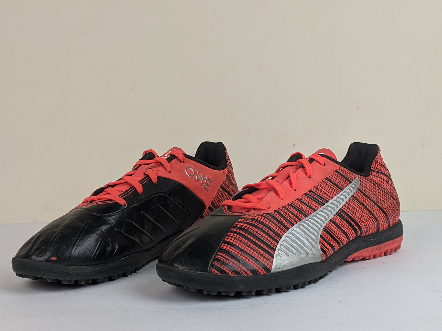 Puma One 5.4 TT 'Red/Black