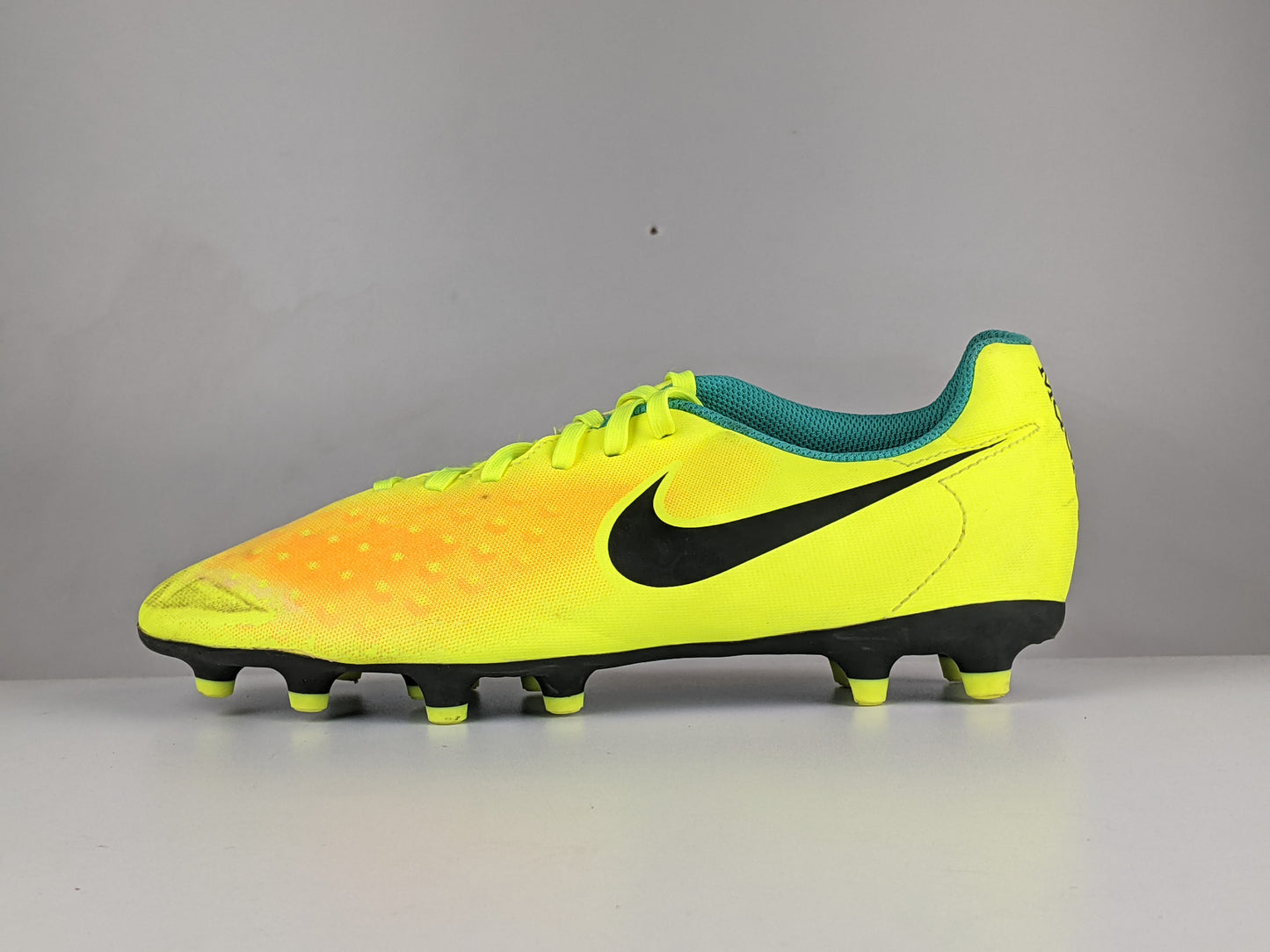 Nike Magista Ola II FG 'Yellow