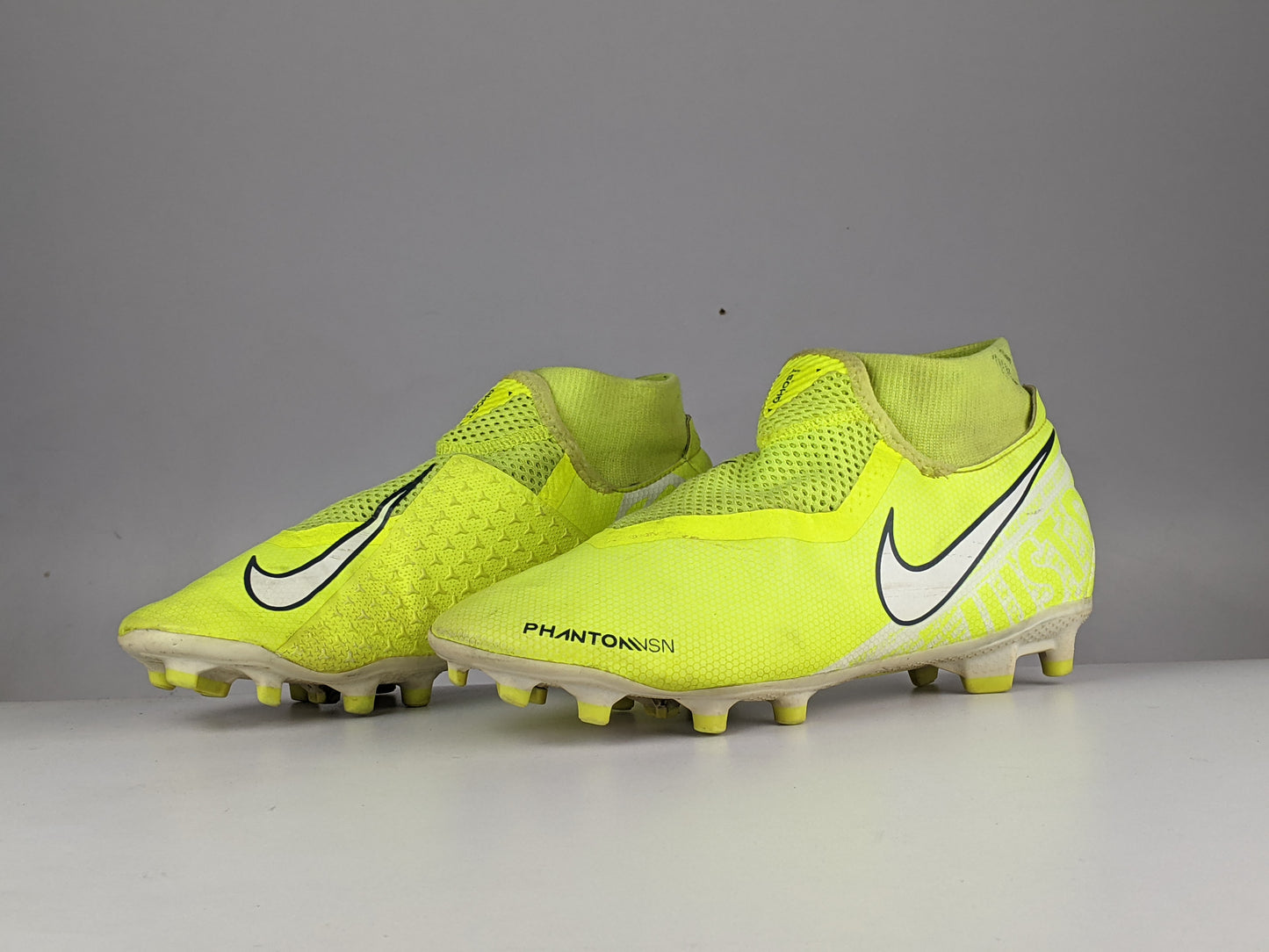 Nike Phantom VSN Academy FG 'Volt/White