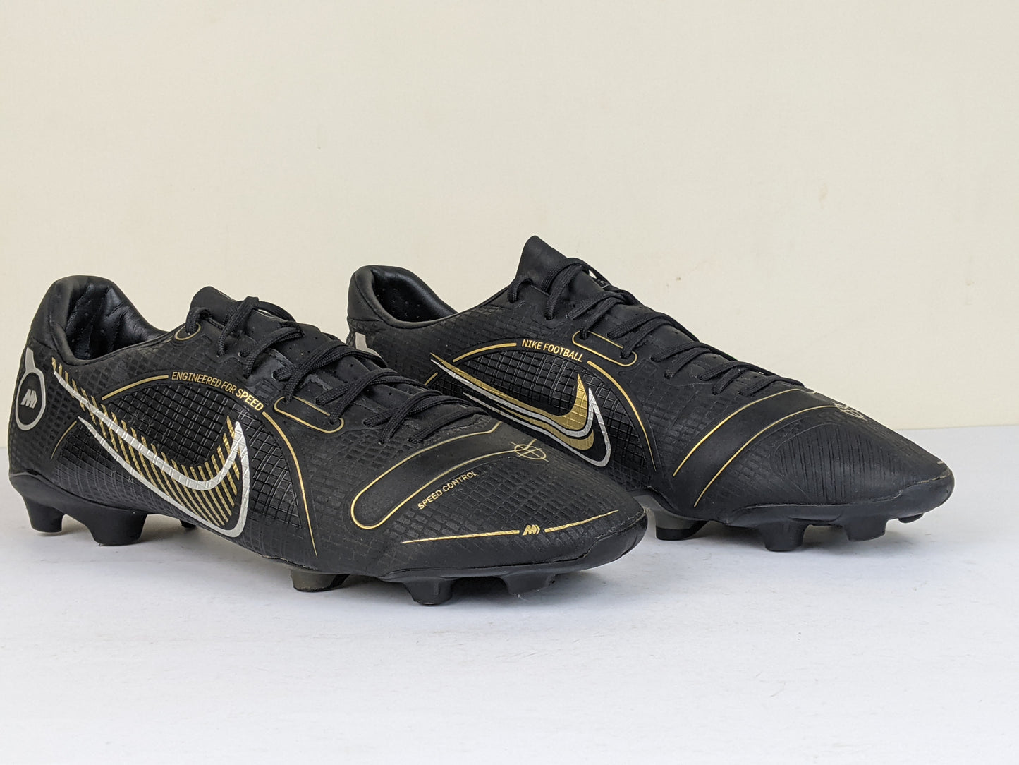 Nike Mercurial Vapor 14 Academy MG Shadow - Black/Metallic Gold/Metallic Silver