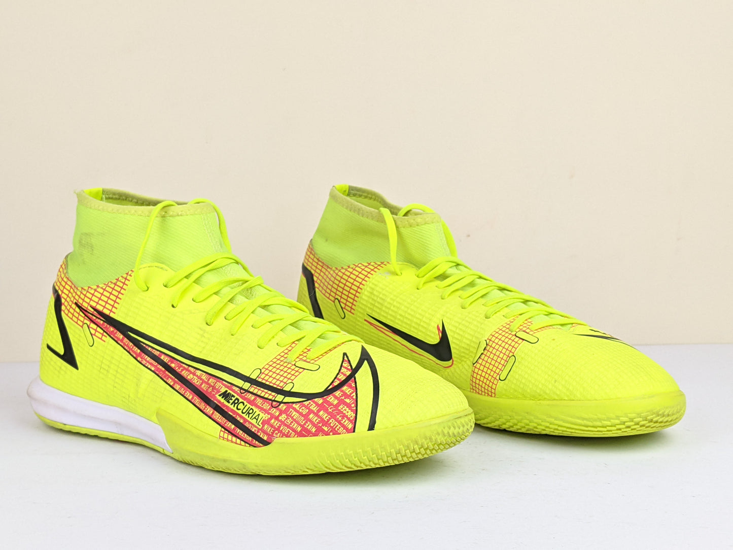 Nike Mercurial Superfly 8 Academy IC Motivation - Volt/Black/Bright Crimson