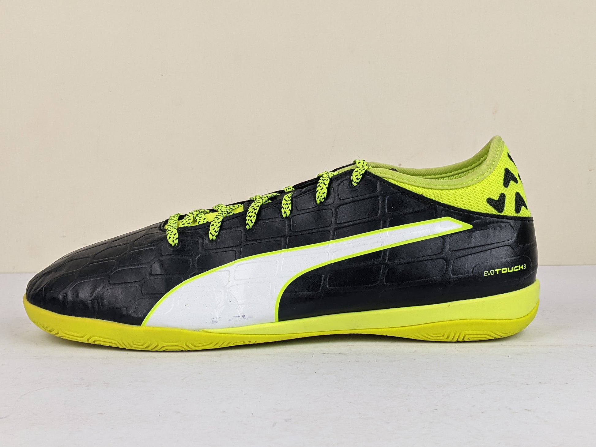 PUMA evoTOUCH 3 IT - Black/White/Safety Yellow