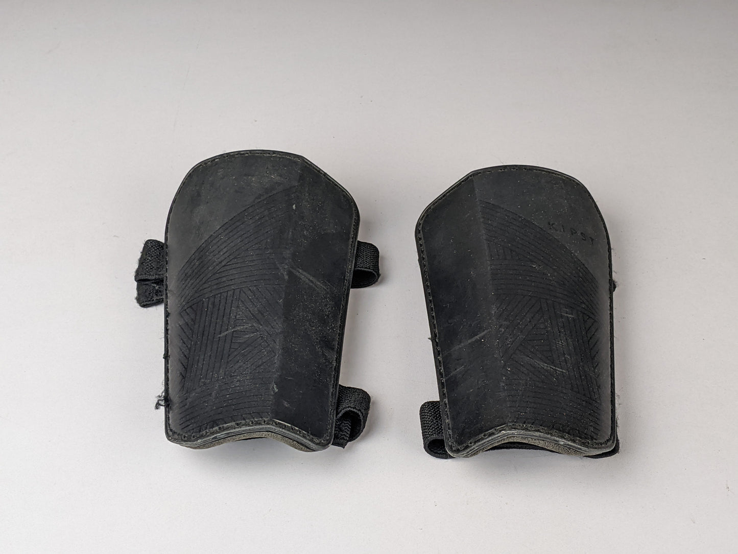 Kipsta Shin Guards 'Black