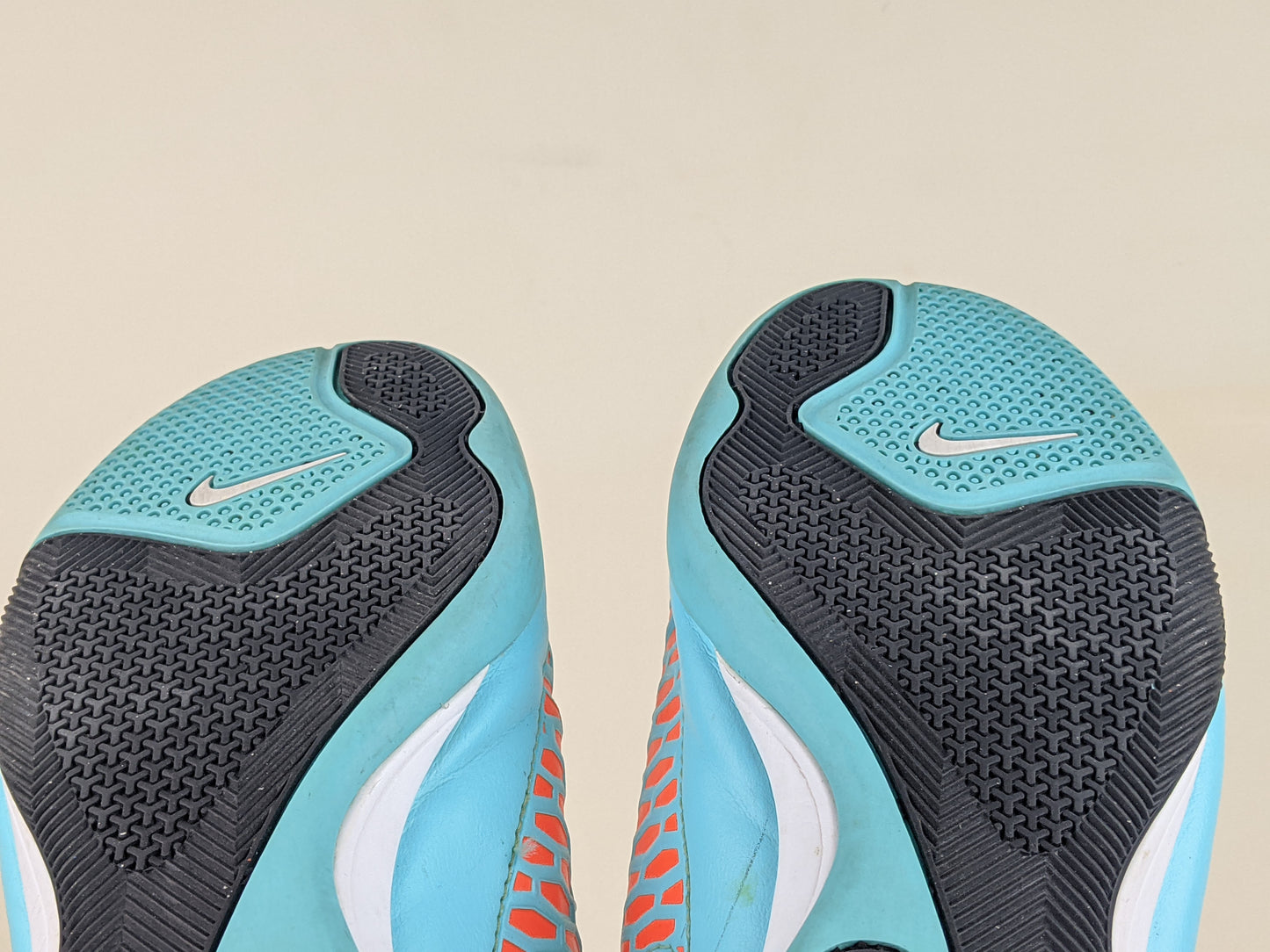 Nike Magista Onda IC Hyper Turquoise/White/Laser Orange/Hyper Crimson