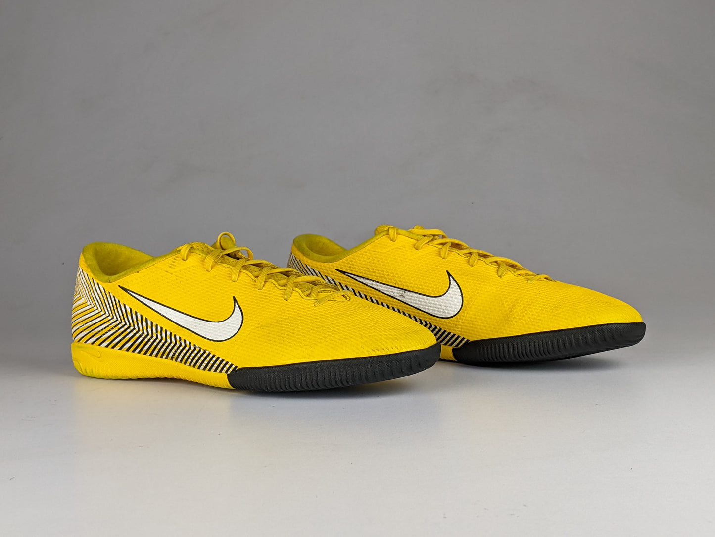 Nike VaporX 12 Academy NJR IC 'Yellow/Black