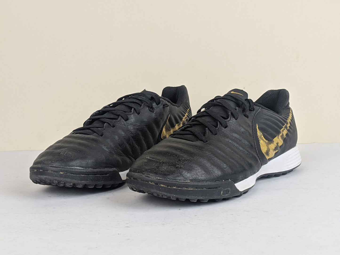 Nike Tiempo Legend 7 Academy TF 'Black Gold'