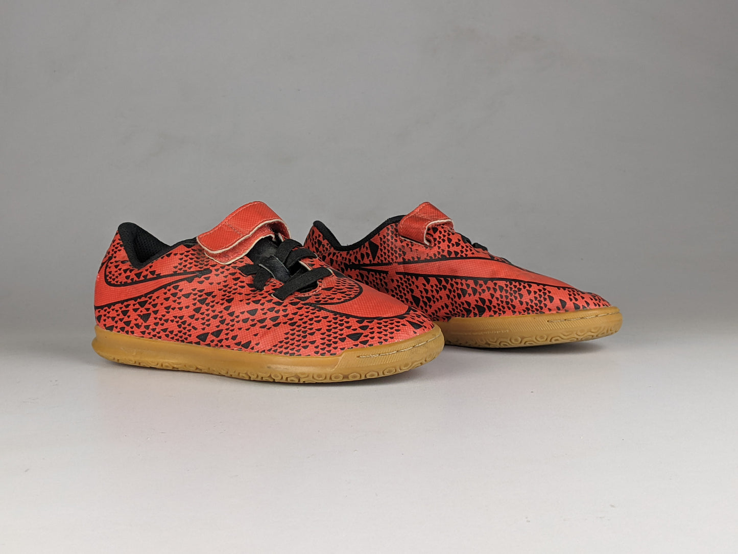 Nike Bravata IC 'Red/Black