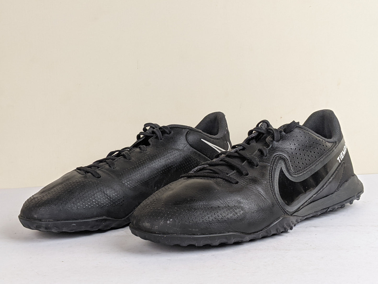 Nike Tiempo Legend 9 Academy TF - Black/Smoke Grey/Summit White