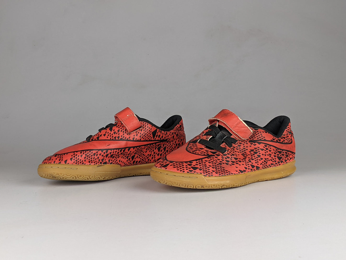 Nike Bravata IC 'Red/Black