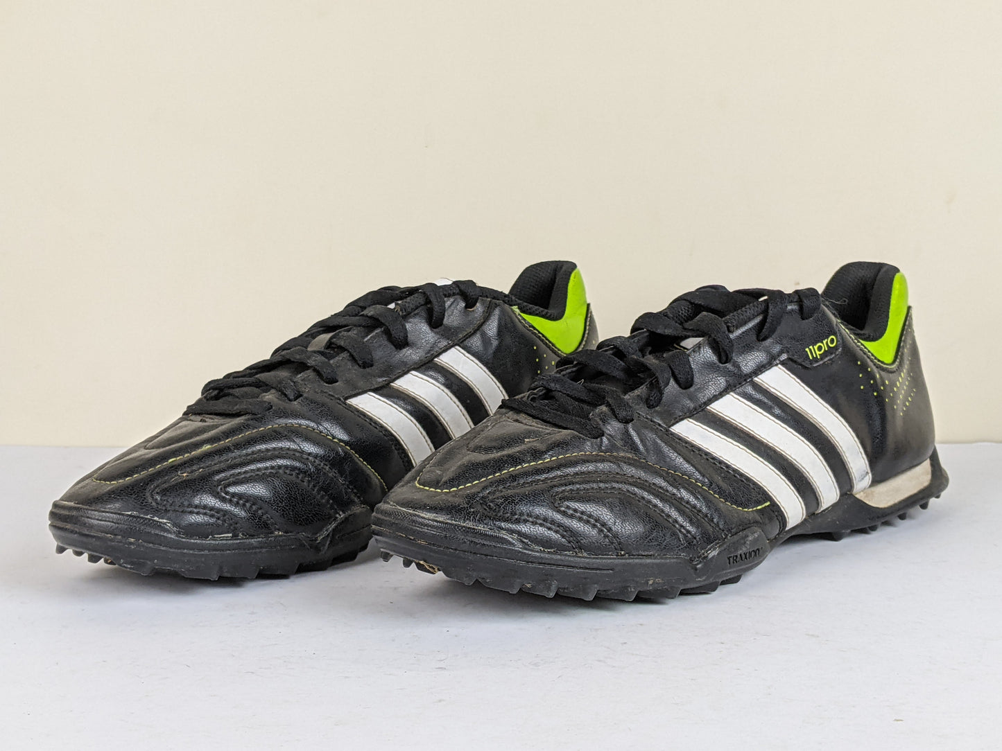 adidas 11Questra TRX TF 'Black/White