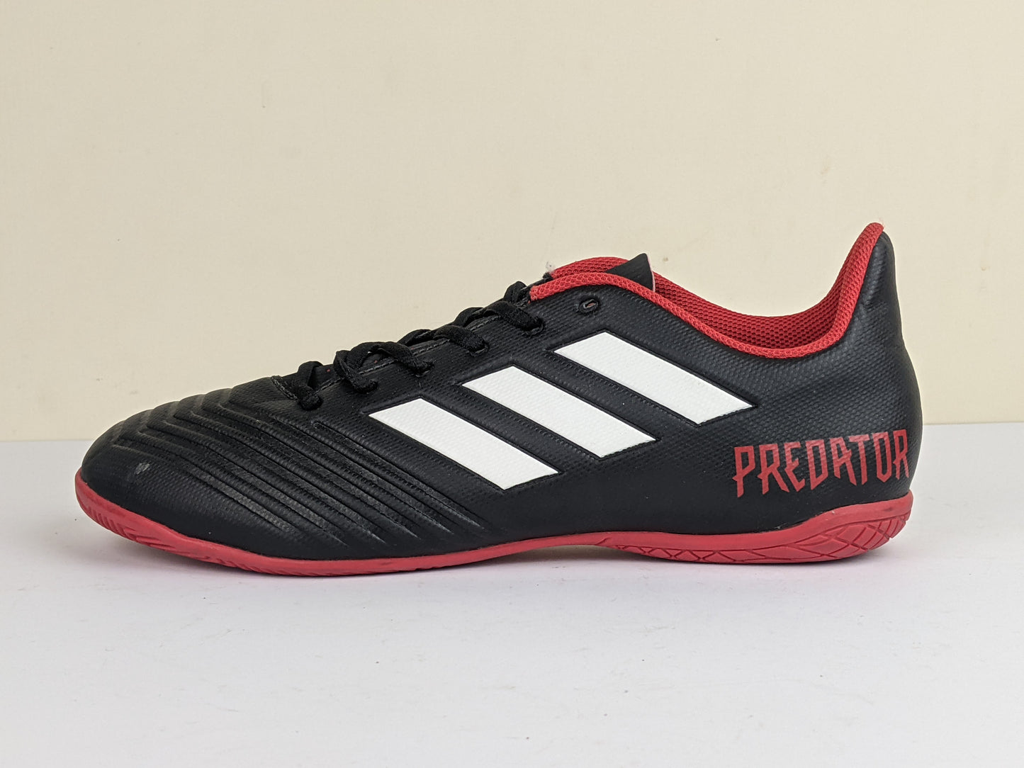 adidas Predator Tango 18.4 IN 'Black/Red