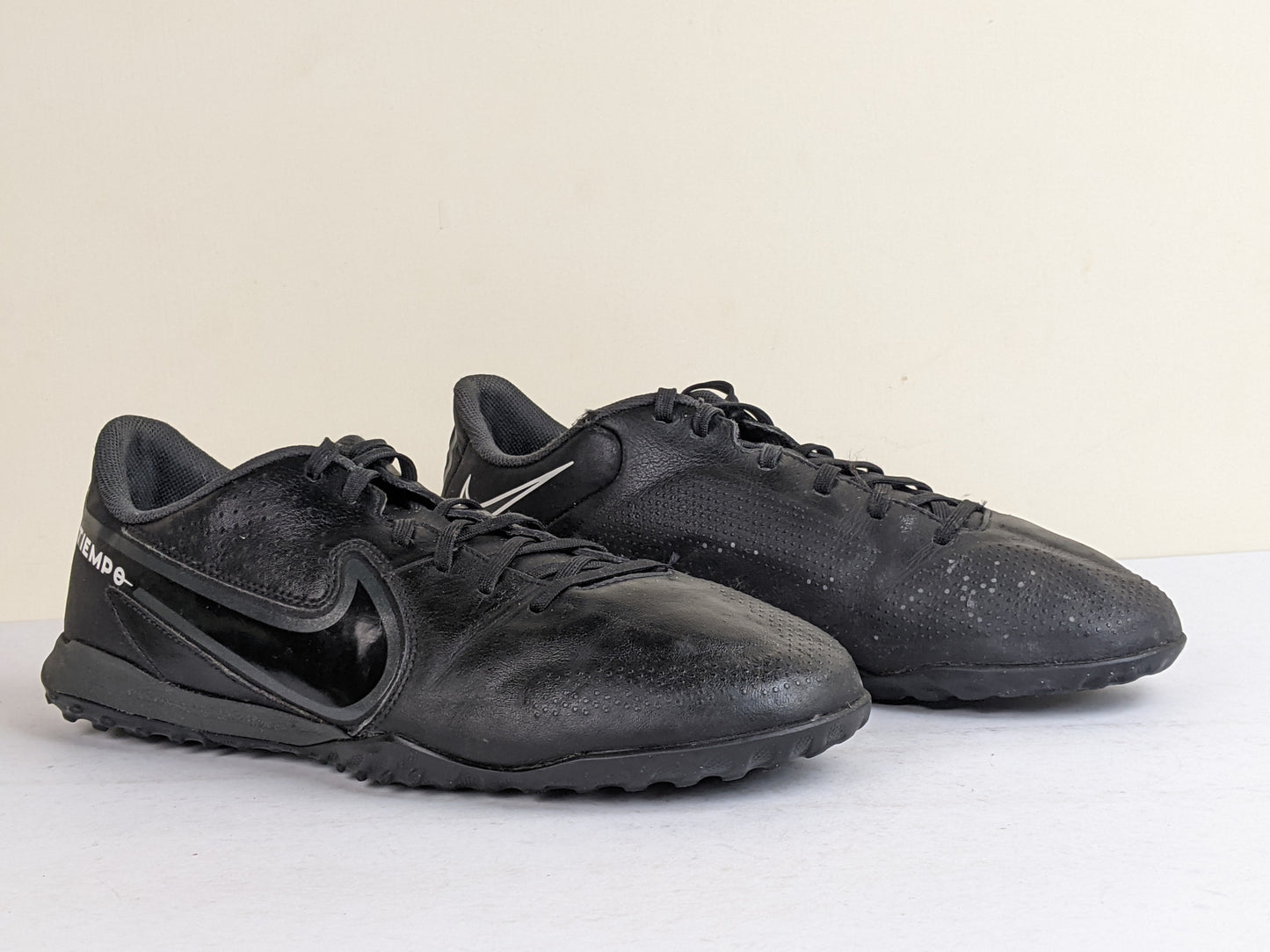 Nike Tiempo Legend 9 Academy TF - Black/Smoke Grey/Summit White