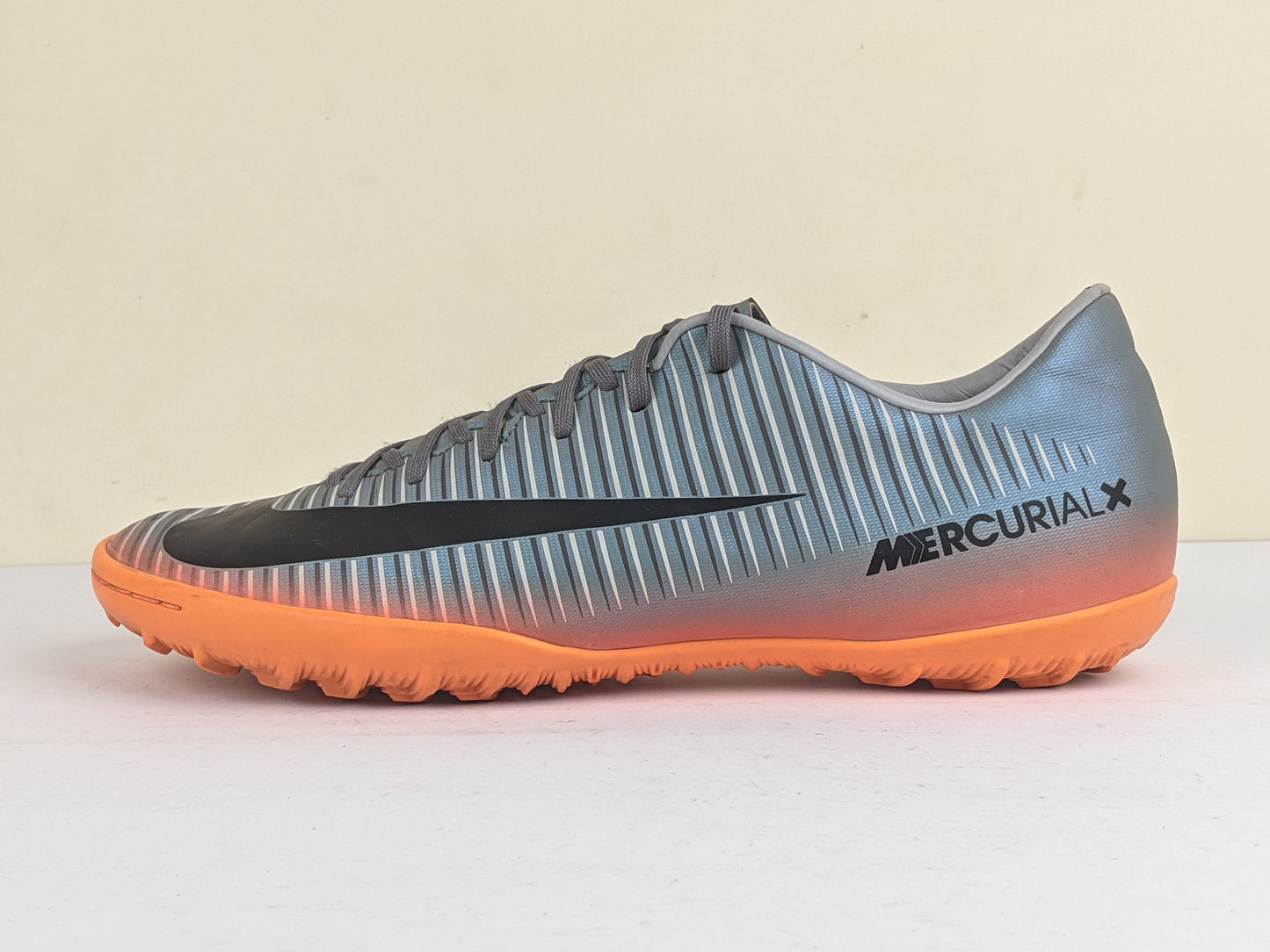 Nike MercurialX Victory VI CR7 Chapter 4 TF - Cool Grey/Orange