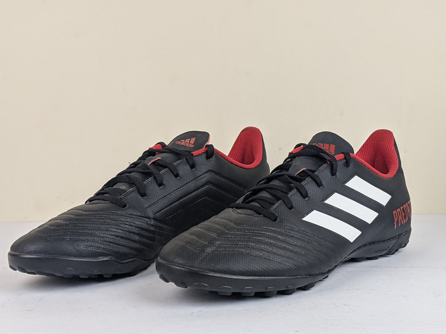 adidas Predator Tango 18.4 TF 'Black/Red