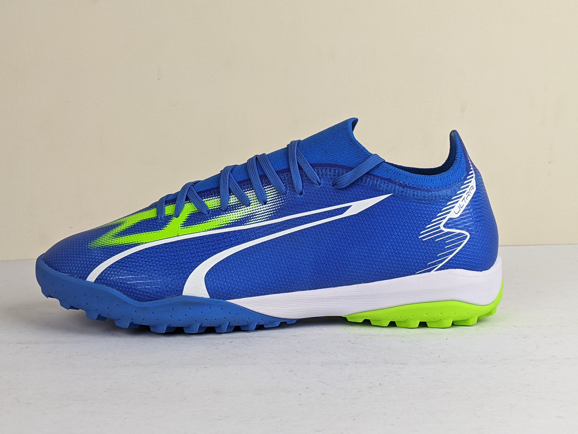 PUMA Ultra Match TT Gear Up - Ultra Blue/White/Pro Green