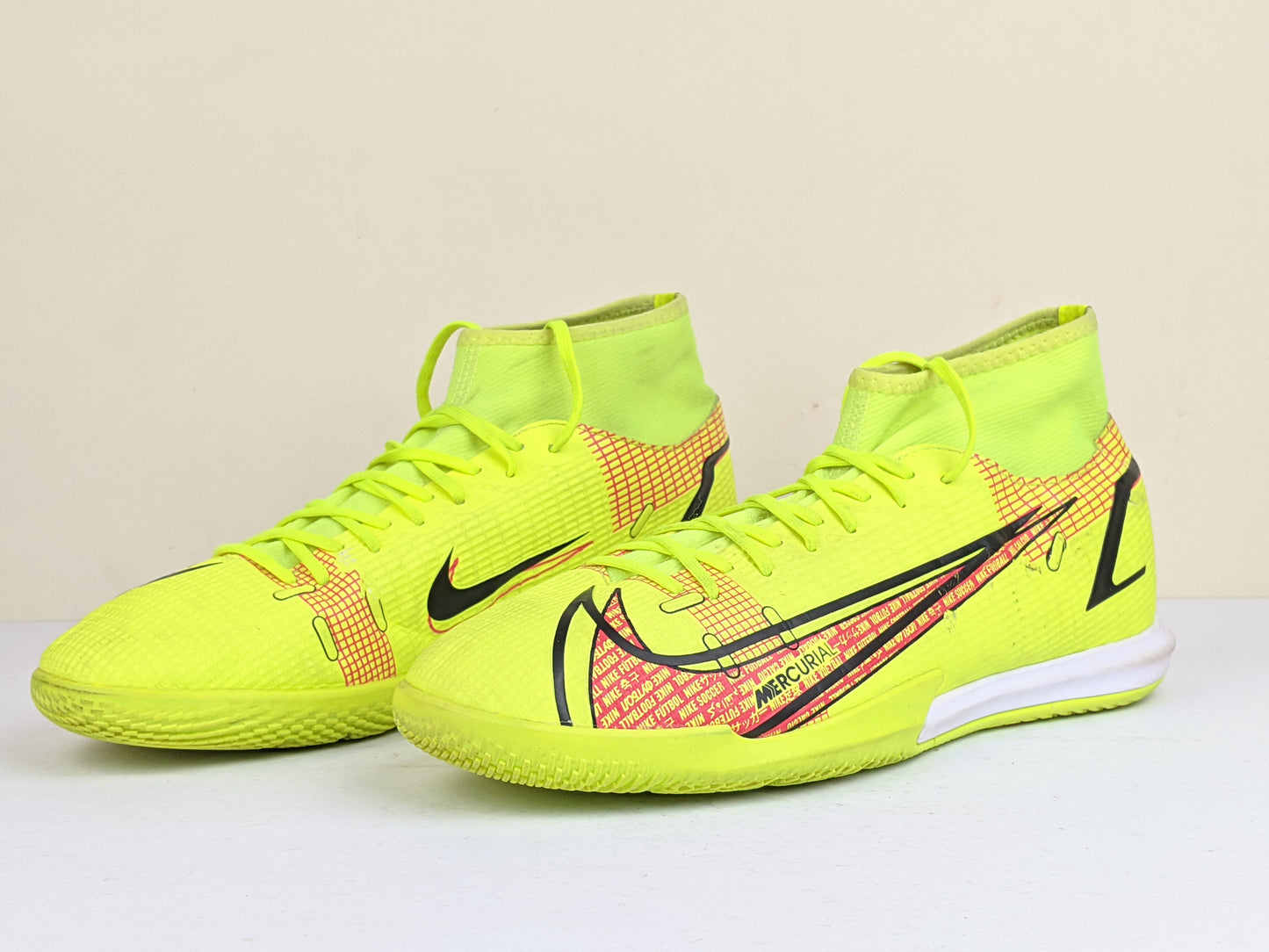 Nike Mercurial Superfly 8 Academy IC Motivation - Volt/Black/Bright Crimson