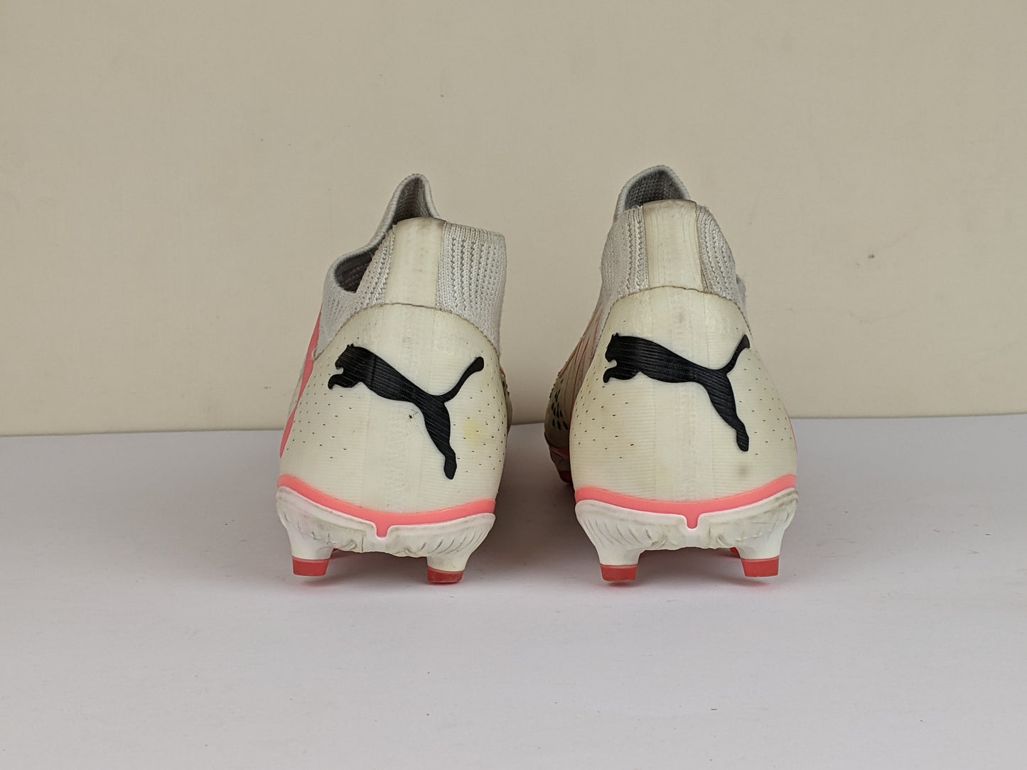 PUMA Future Match FG/AG Breakthrough - White/Black/Fire Orchid