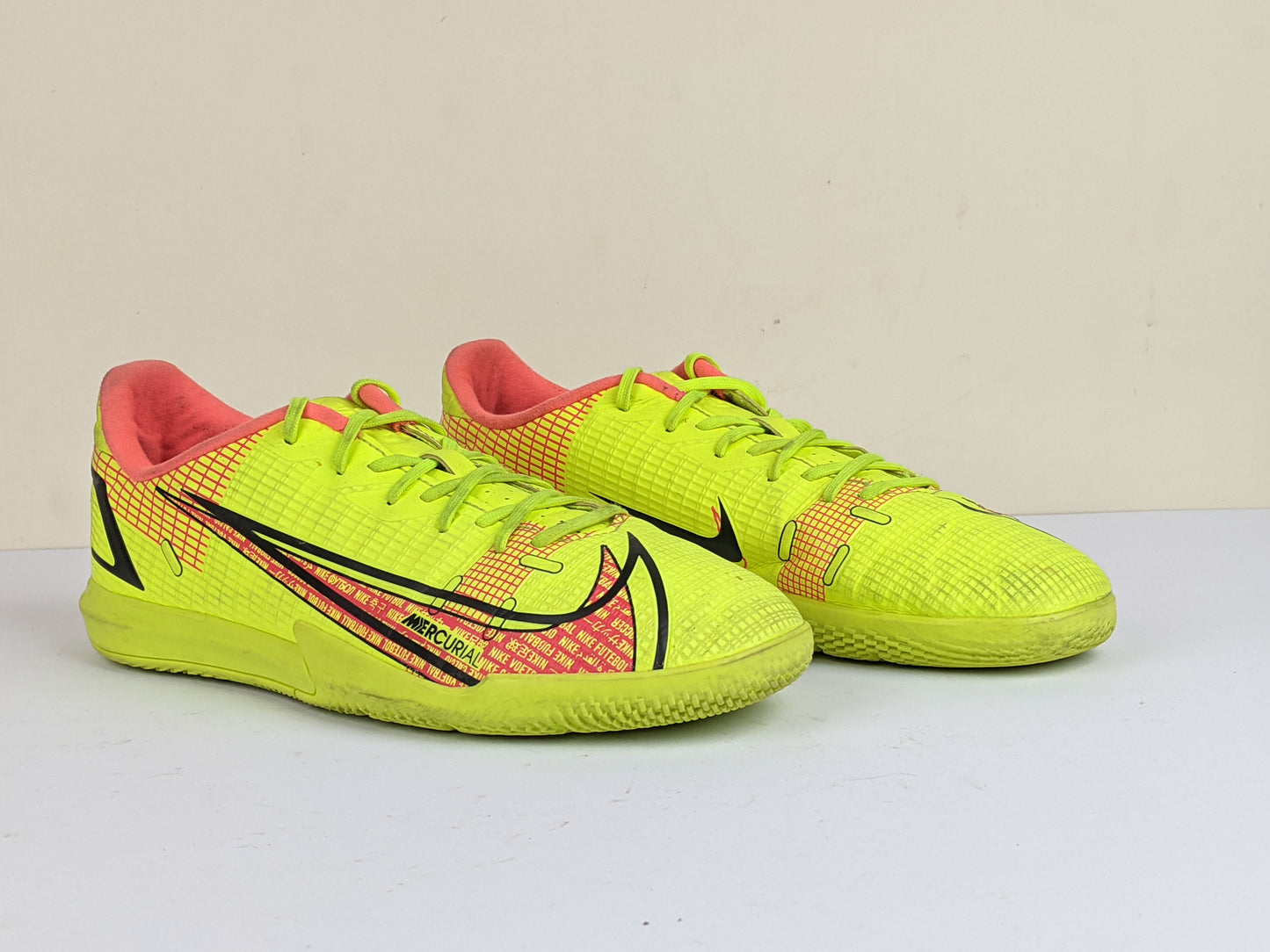 Nike Mercurial Vapor 14 Academy IC Motivation - Volt/Bright Crimson Kids