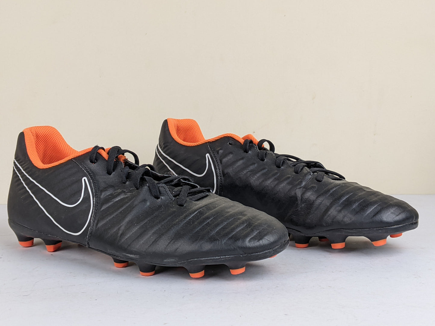 Nike Tiempo Legend 7 Club FG 'Black/Orange' (Slightly Damaged)