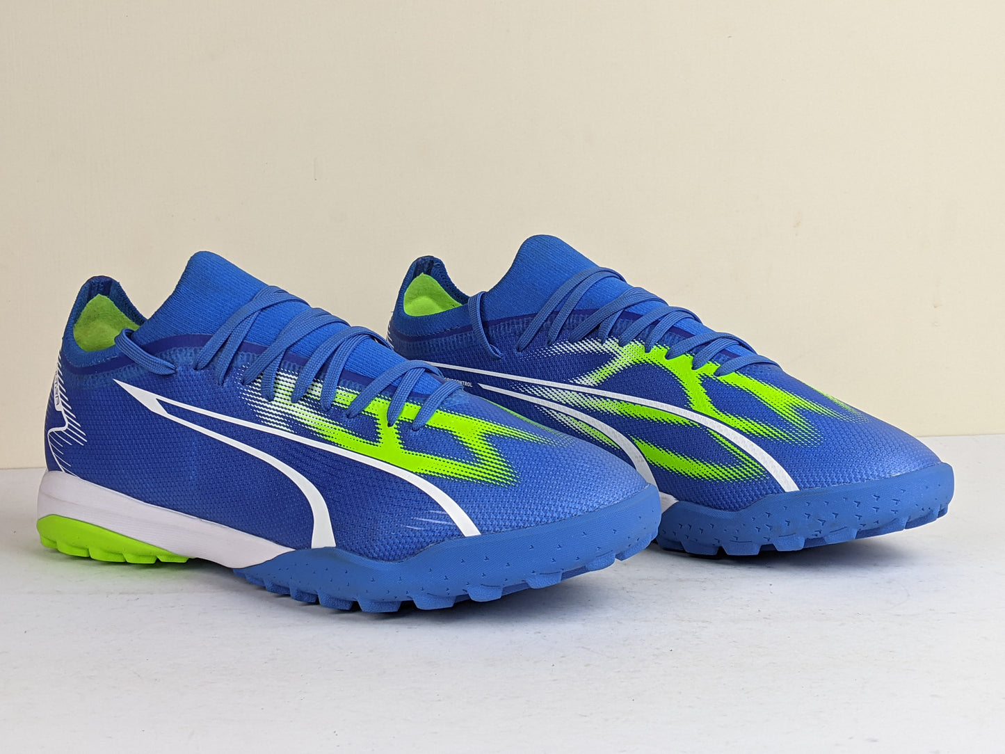 PUMA Ultra Match TT Gear Up - Ultra Blue/White/Pro Green