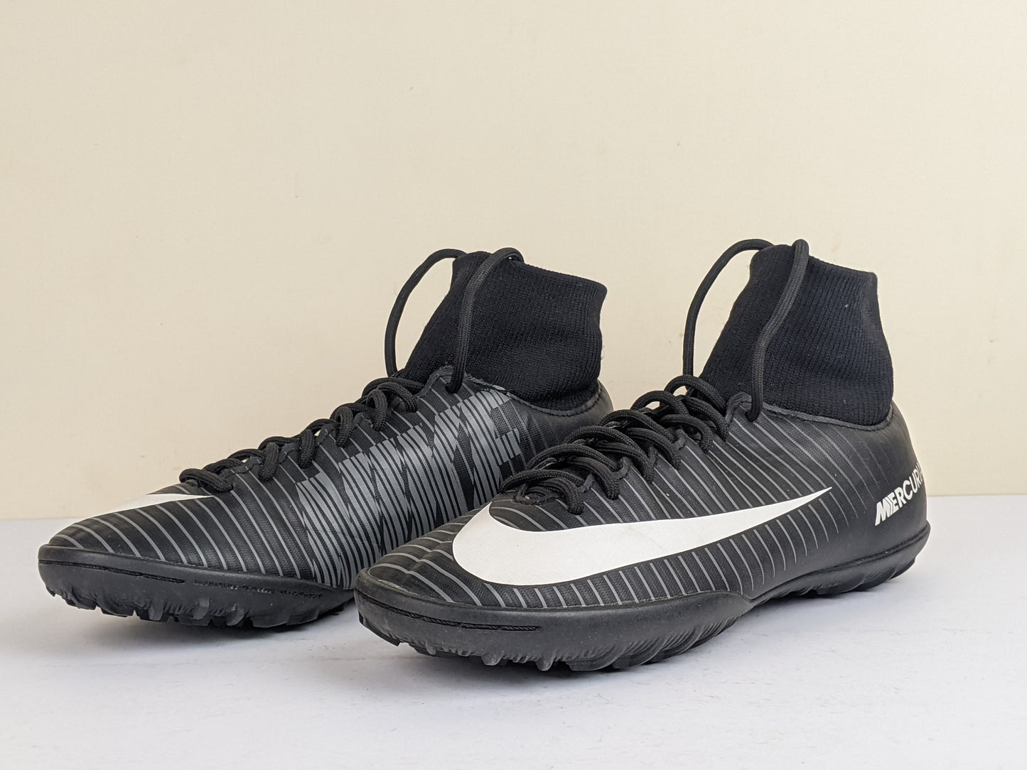 Nike MercurialX Victory VI DF TF Pitch Dark - Black/White/University Red