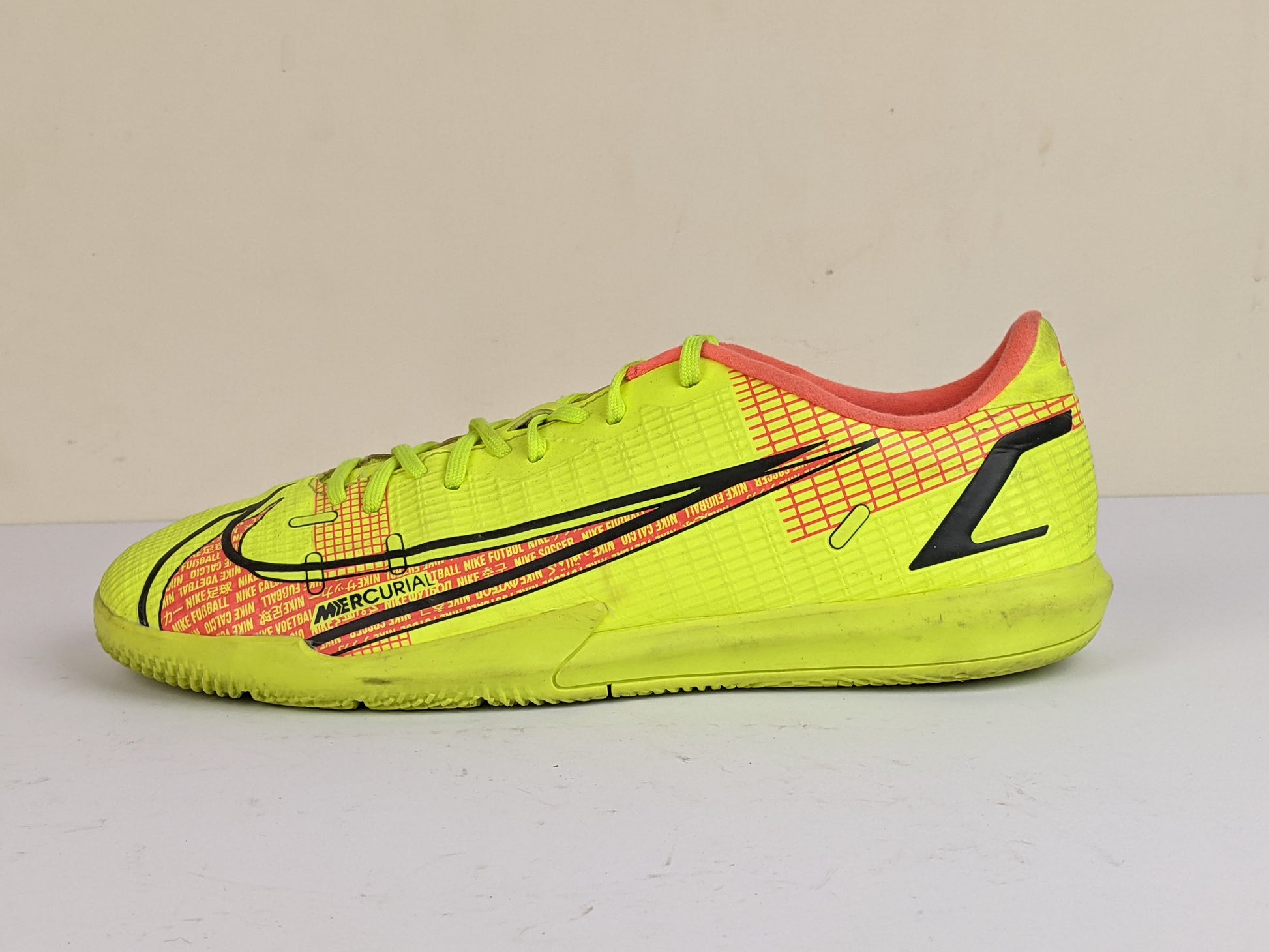 Nike Mercurial Vapor 14 Academy IC Motivation - Volt/Bright Crimson Kids