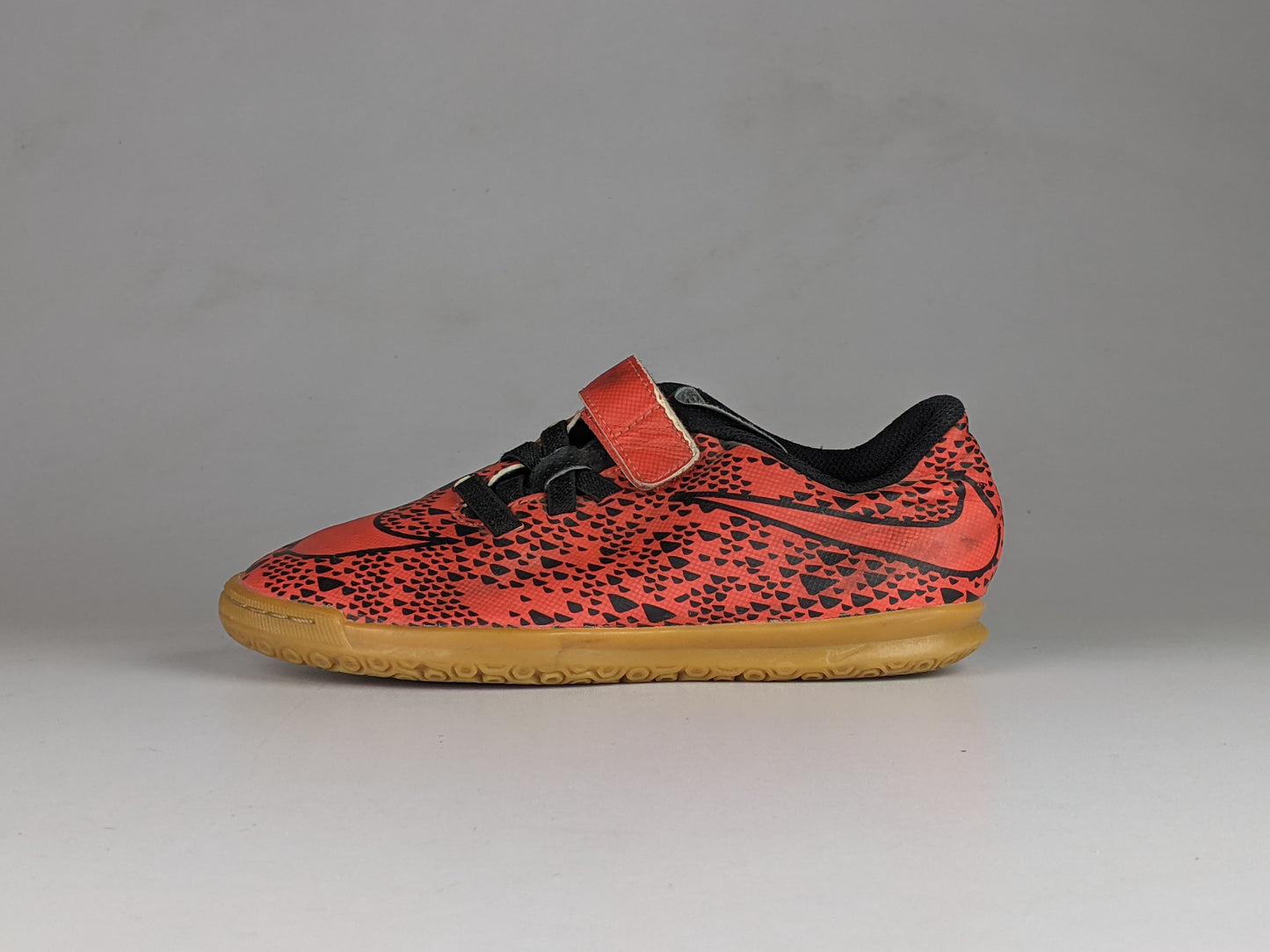 Nike Bravata IC 'Red/Black