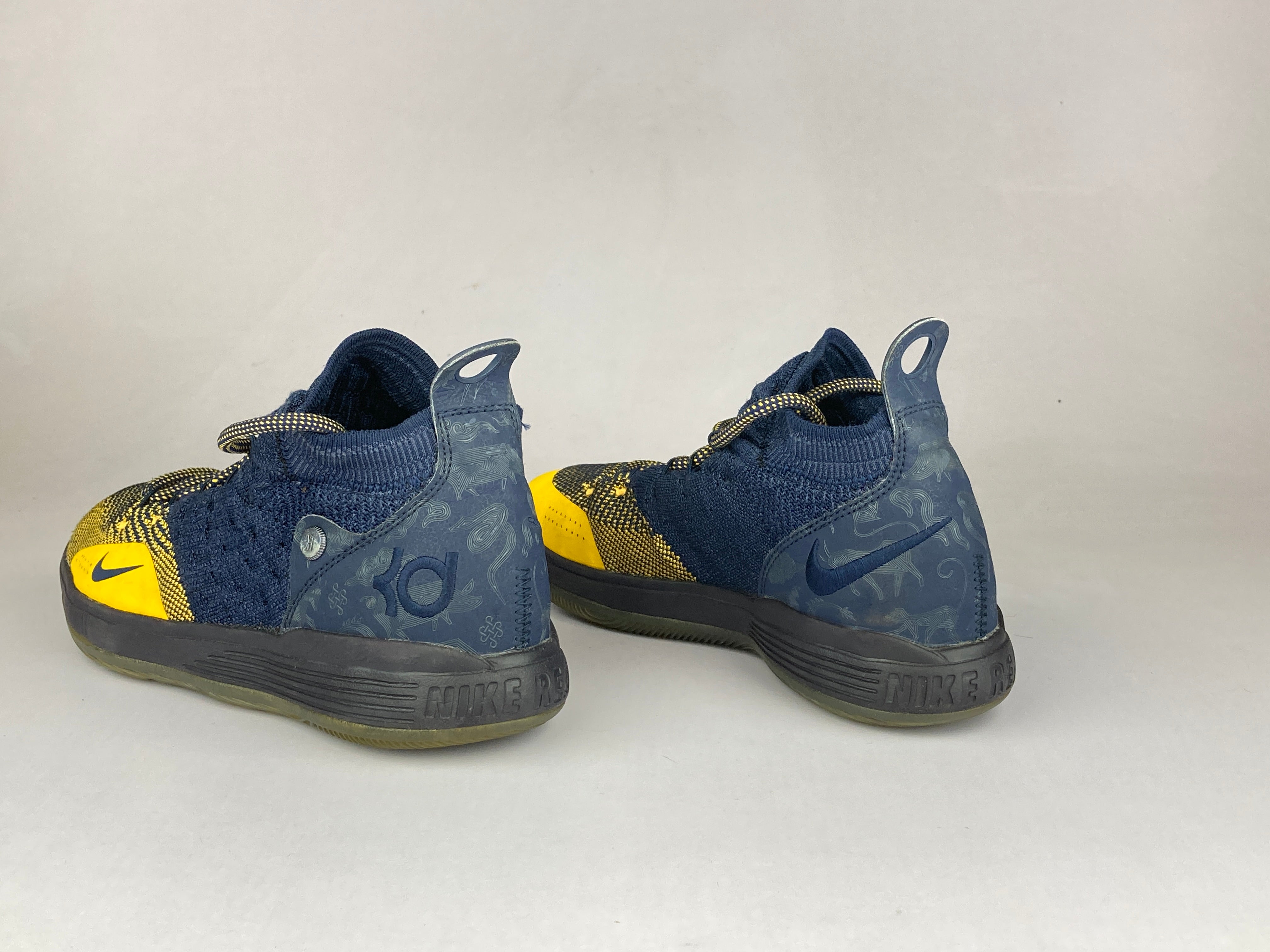 Kd 11 black and yellow hotsell