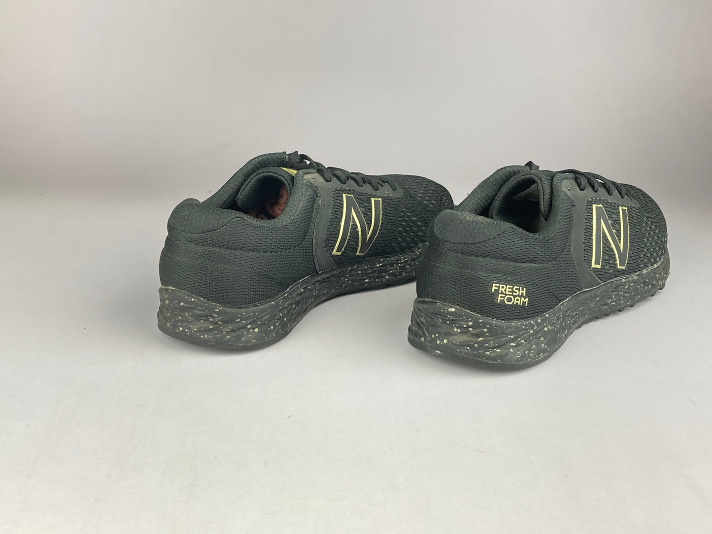 New Balance Wmns Fresh Foam Arishi v2 'Black/Metallic Gold'-Running-Athletic Corner