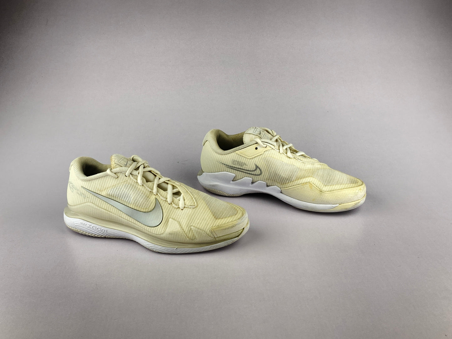 Nike Court Wmns Air Zoom Vapor Pro 'White/Metallic Silver'