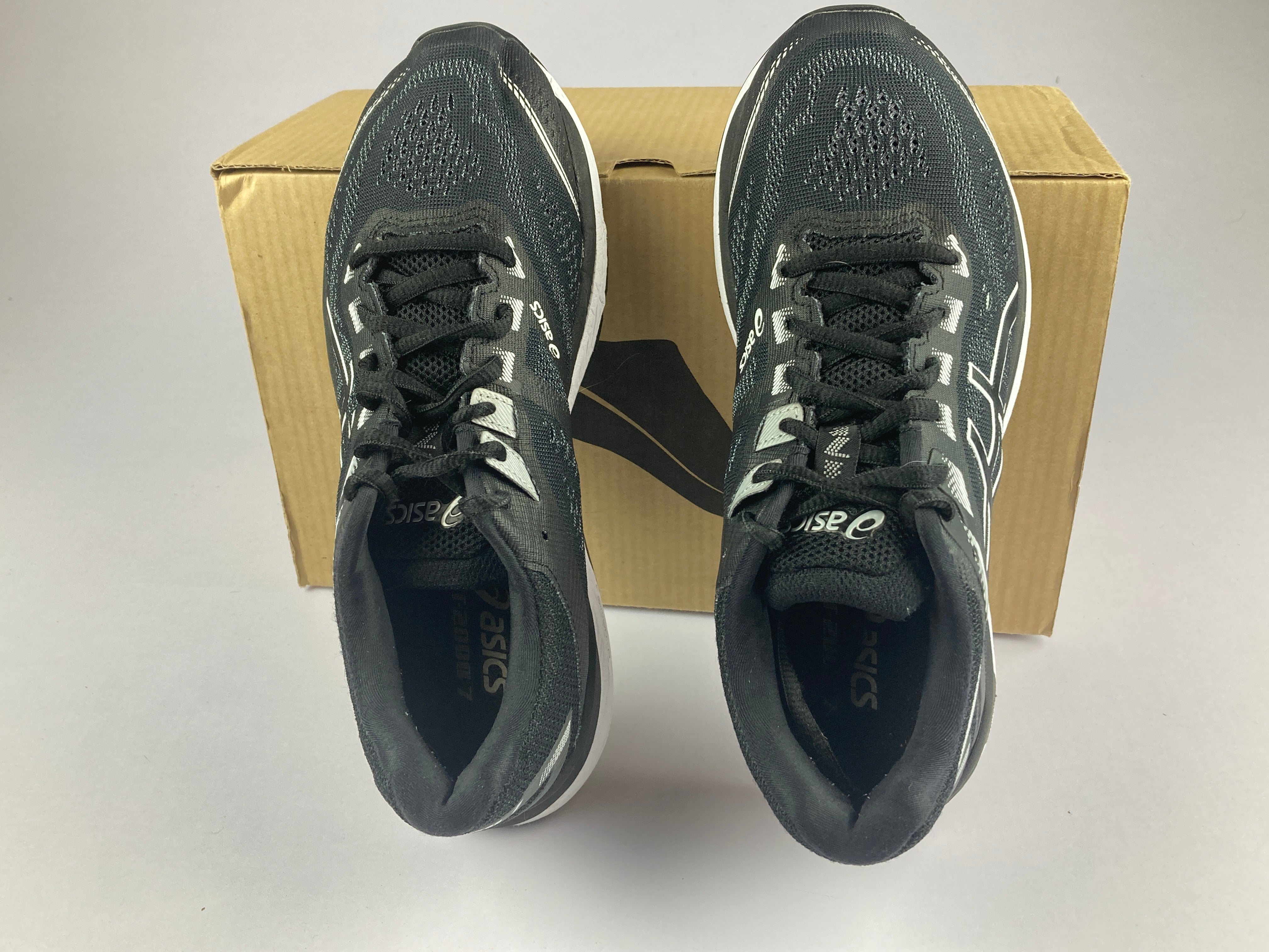 Asics 1012a147 sale